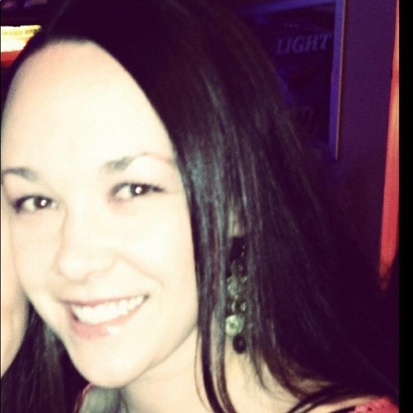 Meet your Posher, Carly - Picture 1 of 1